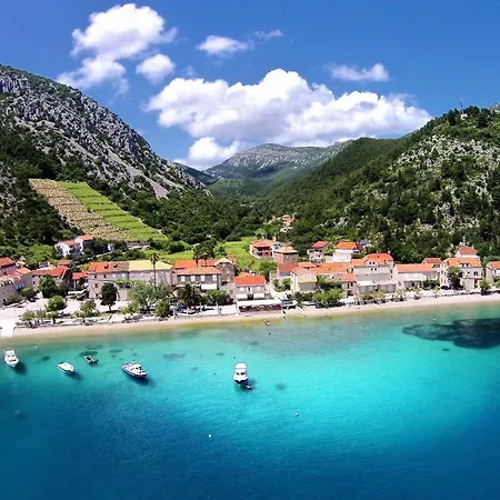 Double 4566b Gostinjska kuća