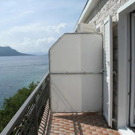 Double 4566b Gostinjska kuća 3*